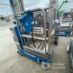 2017 Genie GR-20 Self-Propelled One-Person Lift