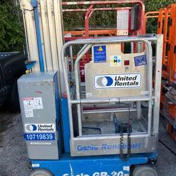 2018 Genie GR-20 Self-Propelled One-Person Lift