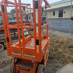 2020 Snorkel TM12E Self-Propelled One-Person Lift