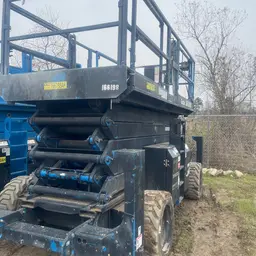 2016 Genie GS-5390 RT Rough Terrain Scissor Lift