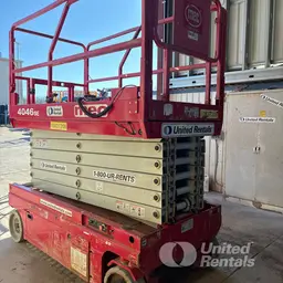 2018 MEC 4046SE Scissor Lift