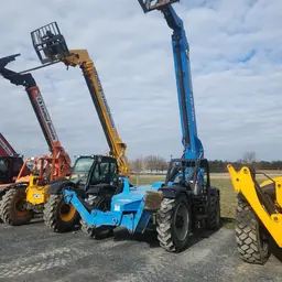 2017 Genie GTH-1056 Forklift