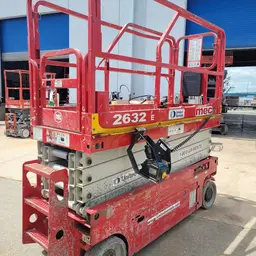 2017 MEC 2632SE Scissor Lift