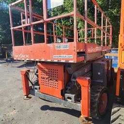 2018 Skyjack SJ8831RT Rough Terrain Scissor Lift