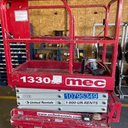 2018 MEC 1330SE Scissor Lift