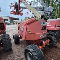 2015 JLG 450AJ Articulating Boom Lift