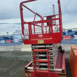 2017 MEC 4046SE Scissor Lift