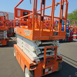 2018 Snorkel S4732E Scissor Lift