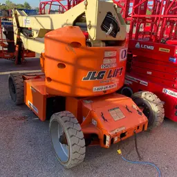 2015 JLG E450AJ Articulating Boom Lift