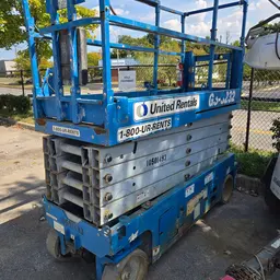 2016 Genie GS-3232 Scissor Lift