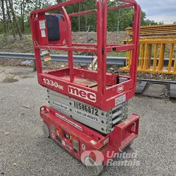2017 MEC 1330SE Scissor Lift