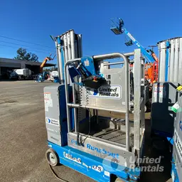 2016 Genie GR-20 Self-Propelled One-Person Lift