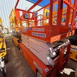 2018 Snorkel S4732E Scissor Lift