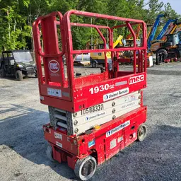 2017 MEC 1930SE Scissor Lift