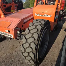 2015 SKYTRAK 6042 Forklift