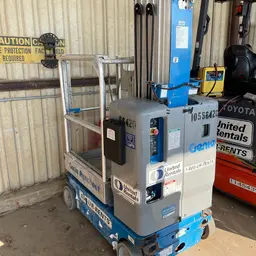 2017 Genie GR-20 Self-Propelled One-Person Lift