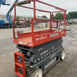 2018 Skyjack SJIII3226 Scissor Lift