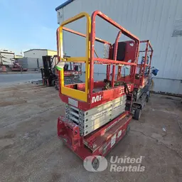 2018 MEC MICRO 19 Scissor Lift