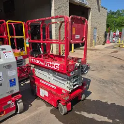 2018 MEC 1330SE Scissor Lift