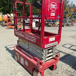 2018 MEC 1330SE Scissor Lift