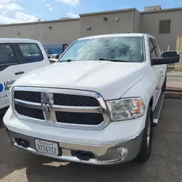 2019 Dodge 1500CREWSLTG4WD Pickup Truck