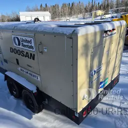 2023 Doosan XP825/HP750WCU Air Compressor