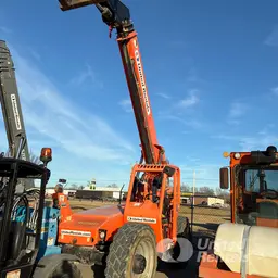 2018 SKYTRAK 8042 Forklift