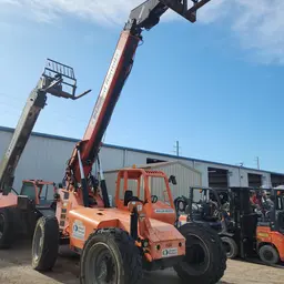 2017 SKYTRAK 6042 Forklift