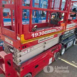 2017 MEC 1930SE Scissor Lift