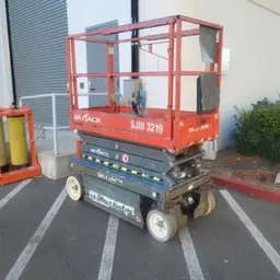 2016 Skyjack SJIII3219 Scissor Lift