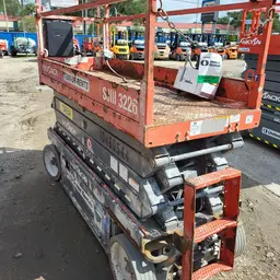 2016 Skyjack SJIII3226 Scissor Lift