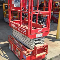 2019 MEC 1330SE Scissor Lift