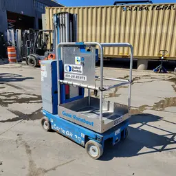 2014 Genie GR-20 Self-Propelled One-Person Lift
