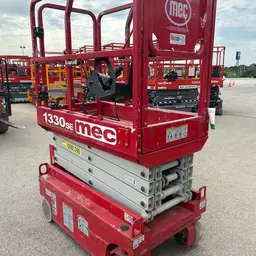 2019 MEC 1330SE Scissor Lift