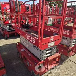 2017 MEC 1330SE Scissor Lift