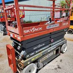 2018 Skyjack SJIII3226 Scissor Lift