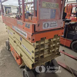 2017 JLG 2632ES Scissor Lift