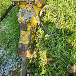 2021 Epiroc SB 452 Attachment