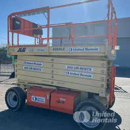 2017 JLG 4069LE Scissor Lift