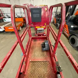 2018 MEC 1330SE Scissor Lift