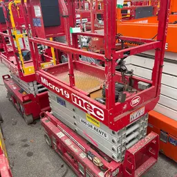 2018 MEC MICRO 19 Scissor Lift