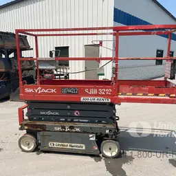 2018 Skyjack SJIII3219 Scissor Lift