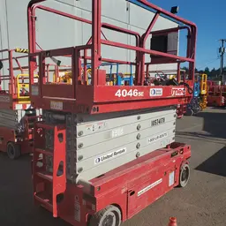 2017 MEC 4046SE Scissor Lift