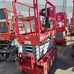 2019 MEC MICRO 19 Scissor Lift