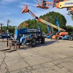 2016 Genie GTH-1056 Forklift