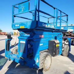 2017 Genie GS-5390 RT Rough Terrain Scissor Lift