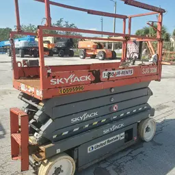2017 Skyjack SJIII3226 Scissor Lift