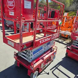 2018 MEC 1330SE Scissor Lift