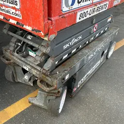 2018 Skyjack SJIII3219 Scissor Lift