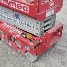 2018 MEC 1330SE Scissor Lift